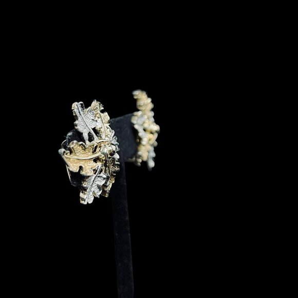 Sarah Coventry Silver And Gold Tone Leaf Bracelet & Clip On Earrings Set (5208) - Picture 3 of 14